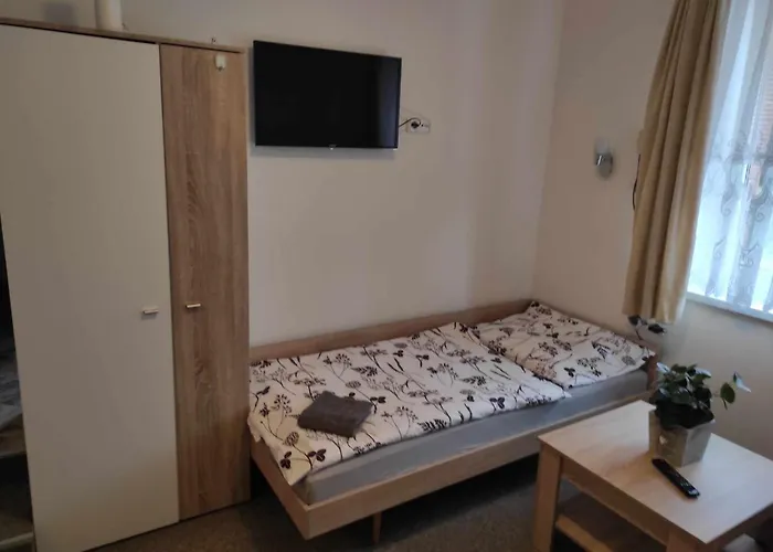 Dobra Mysl * Hostinné